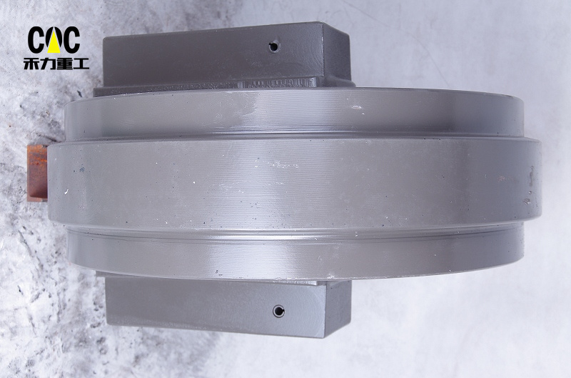 Wholesale High Quality Factory Price PC200 PC300-1 E320 E200 E200b Roller Rear Idler Excavator Front Idler