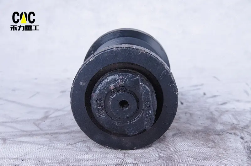 Best quality Mini Roller Track - Kubota excavator chassis parts Kx35 support roller bottom roller sprocket wheel Track Roller Kazakhstan track roller – Heli detail pictures
