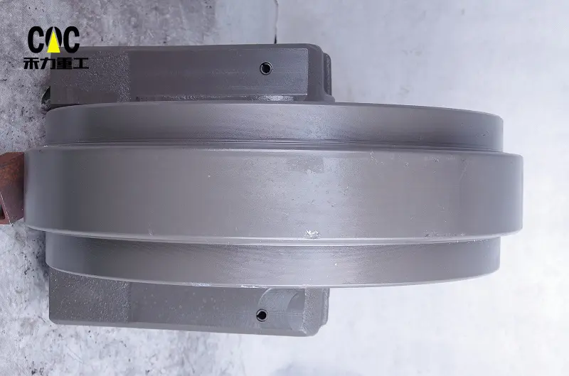 Sell DX300 Bulldozer Excavator undercarriage spare parts excavator track idler