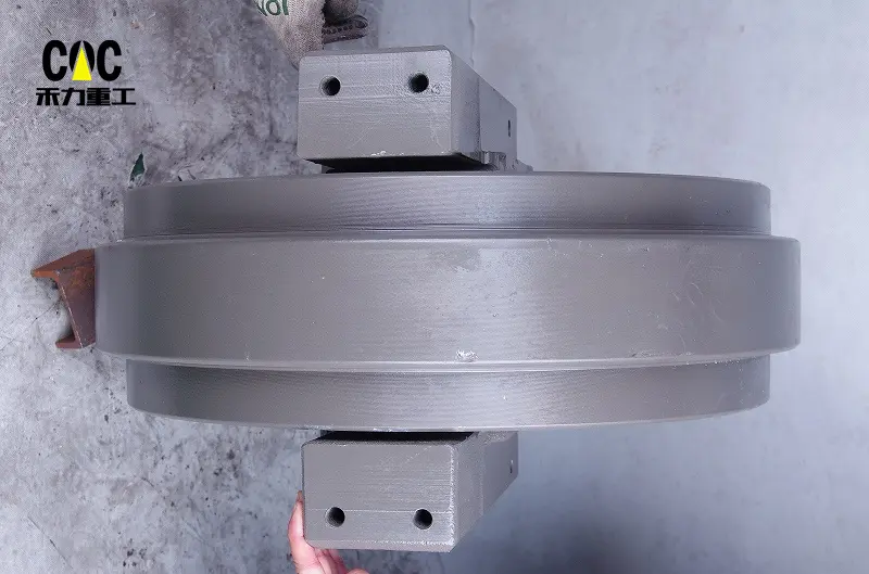 Sell DX300 Bulldozer Excavator undercarriage spare parts excavator track idler